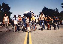 Tommy Guerrero doing a little BMX Freestyle 1984